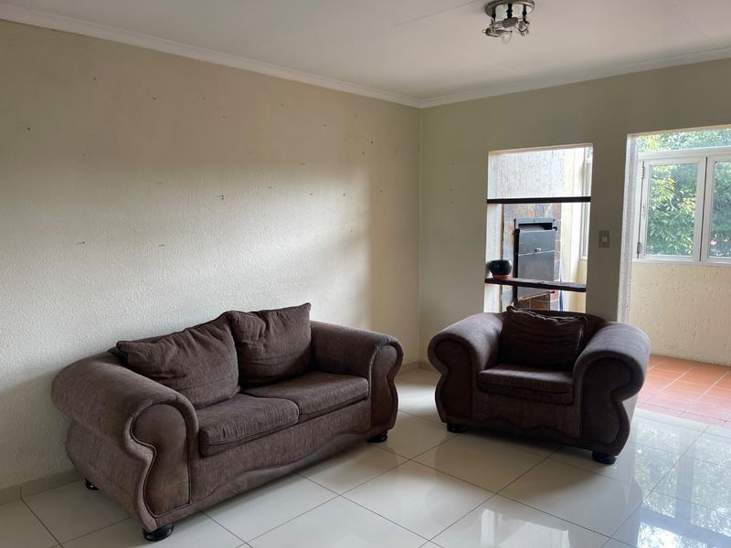 2 Bedroom Property for Sale in Vaalpark Free State